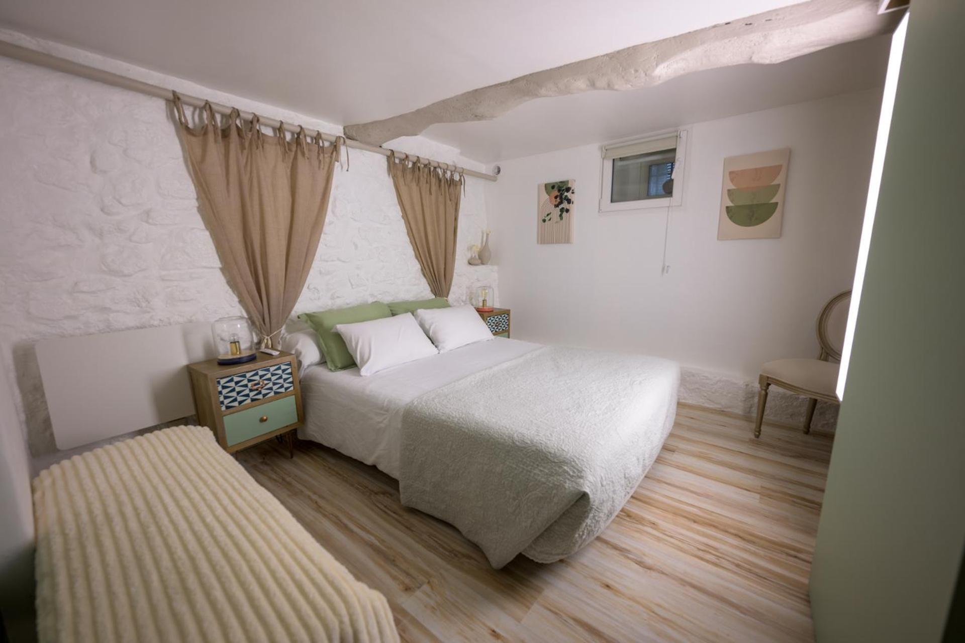 Cosy Flat In The Heart Of Valbonne Village Exterior photo