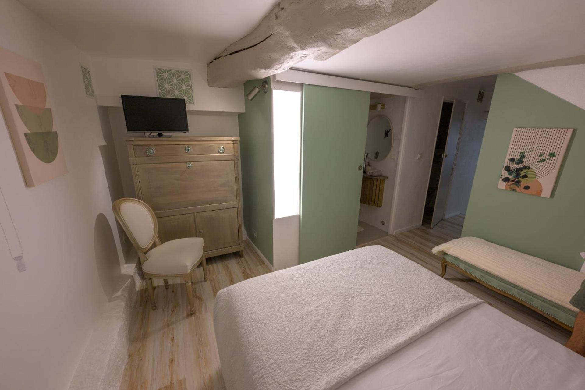 Cosy Flat In The Heart Of Valbonne Village Exterior photo