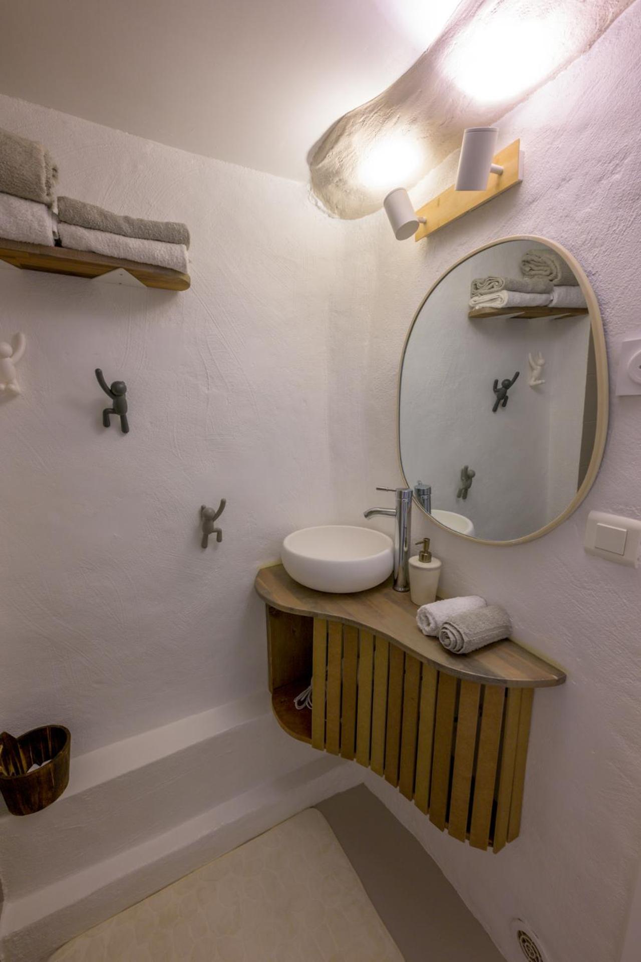 Cosy Flat In The Heart Of Valbonne Village Exterior photo