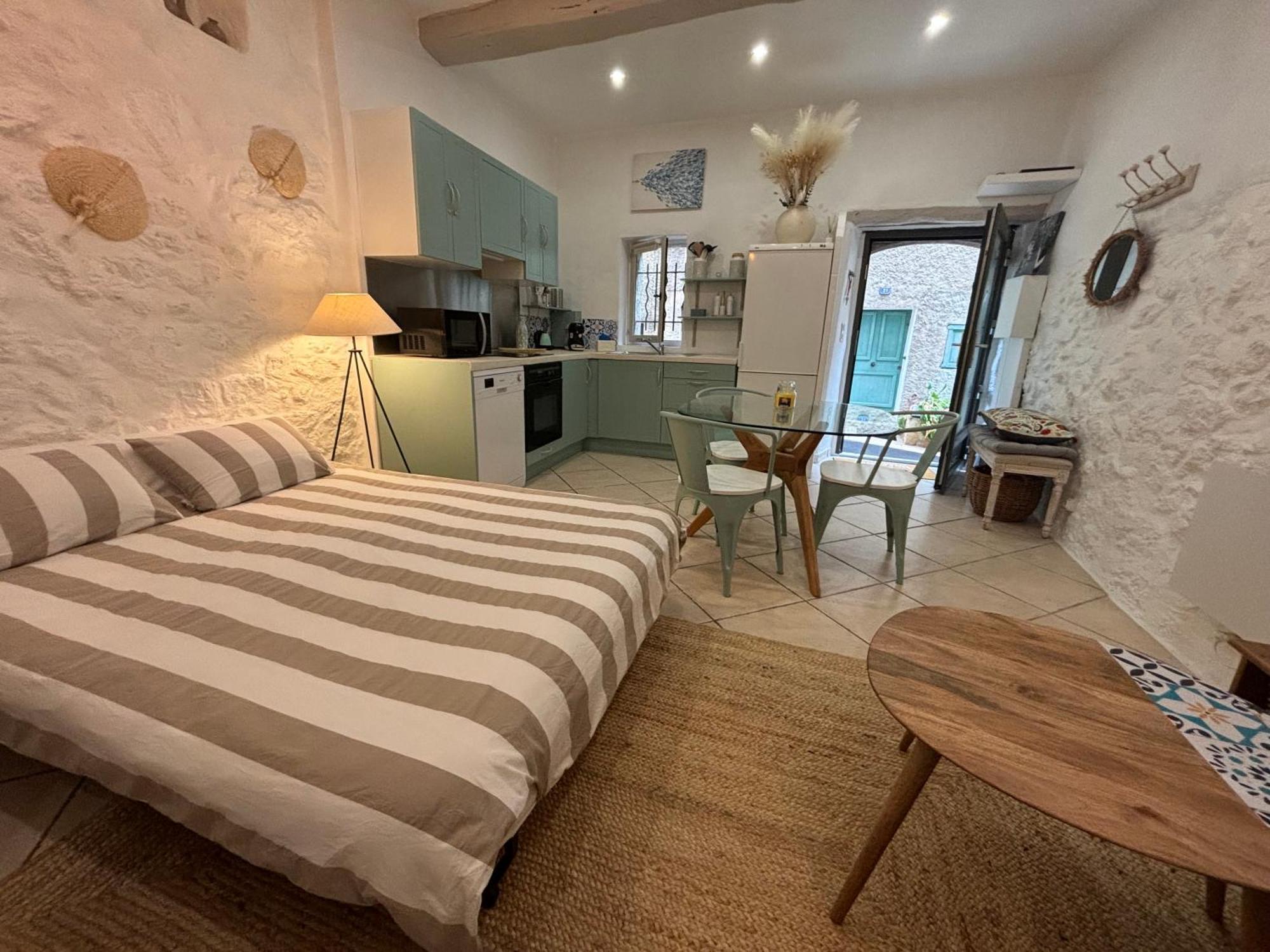 Cosy Flat In The Heart Of Valbonne Village Exterior photo