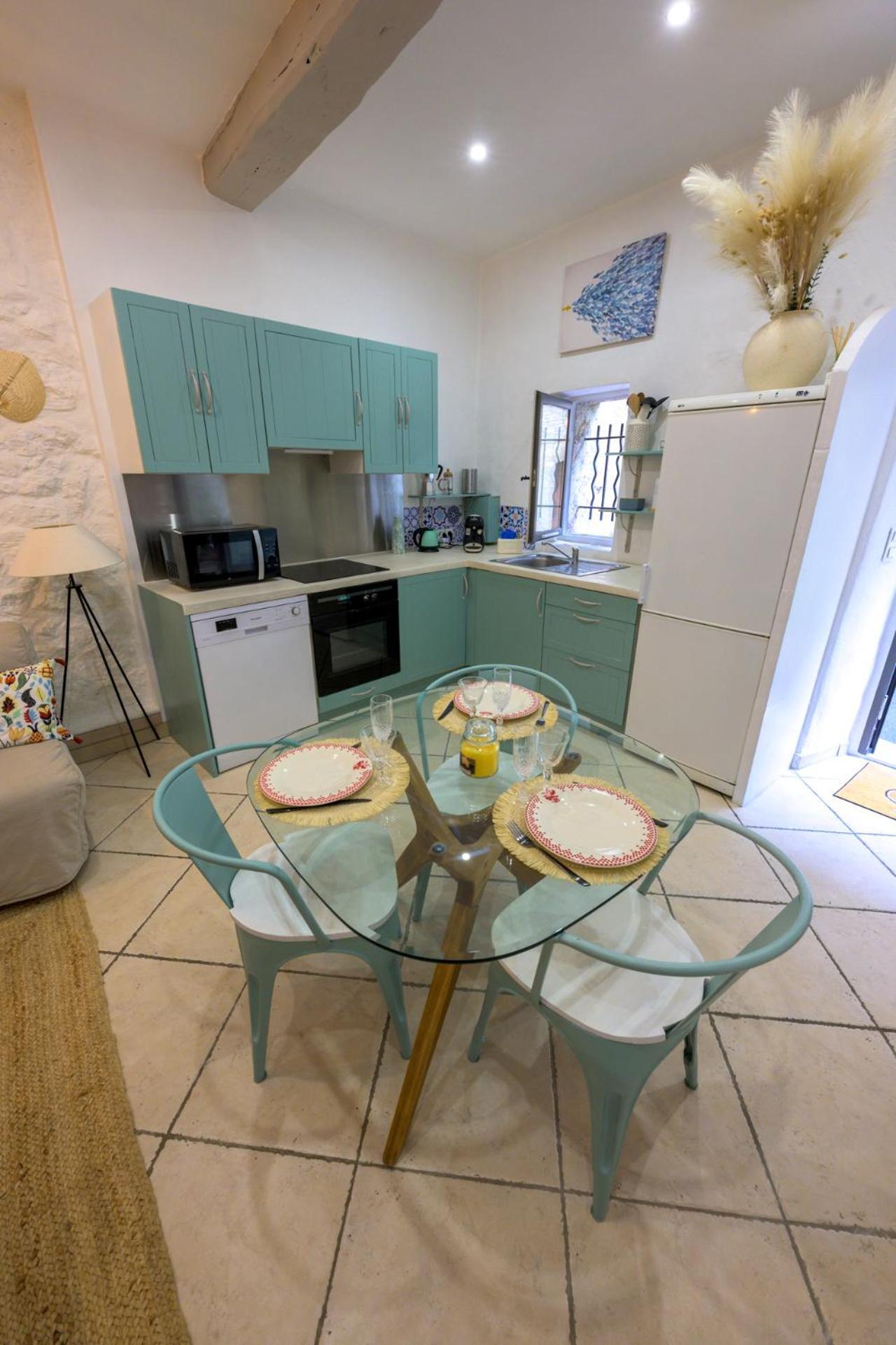 Cosy Flat In The Heart Of Valbonne Village Exterior photo